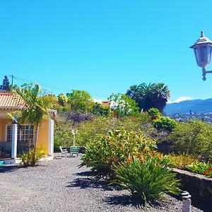 villa-los-lomos.in-canary-islands.com/