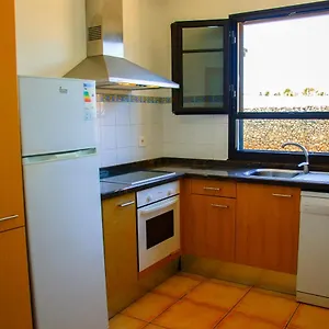 villa-conil-with-heated-pool-and-air-conditioning.in-canary-islands.com/
